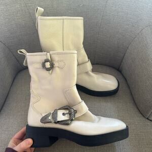 NWOT: Larroude Hardy Western Buckle Boots